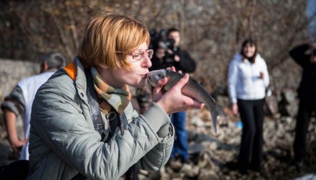 Los científicos checos ayudarán a contar poblaciones de peces en Ucrania