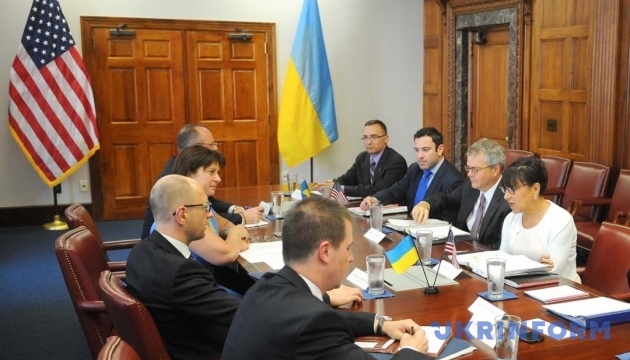Міністр торгівлі США приїде в Київ обговорити реформи
