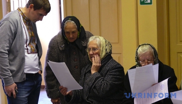 Маріуполь та Красноармійськ обиратимуть владу 29 листопада – закон