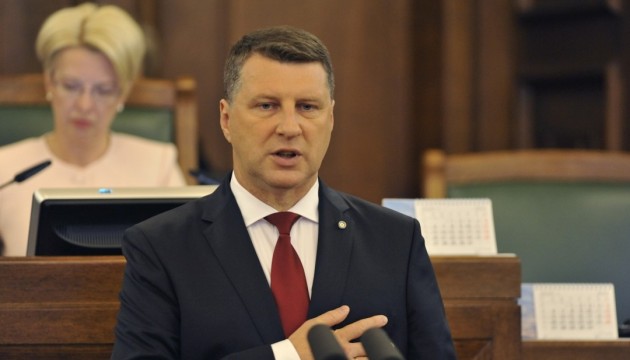 Президент Латвії - проти штрафів для країн без мігрантів