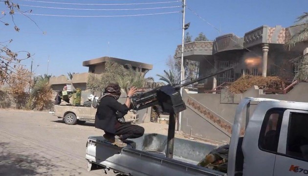 Американські військові допомагають курдам наступати на ІДІЛ 