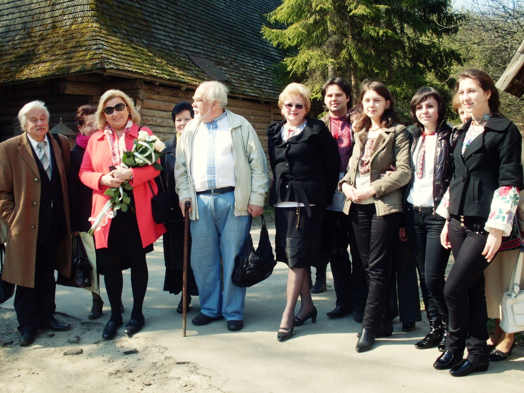 Висаджуємо Сад Світового українства