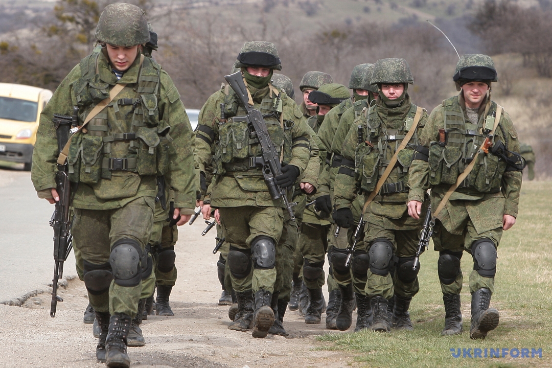 Російські військові в Криму