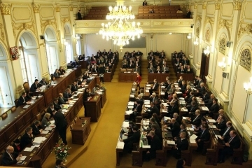 У парламенті Чехії вирішують питання довіри уряду