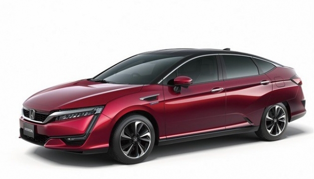 Honda представила водневий автомобіль Clarity FCV