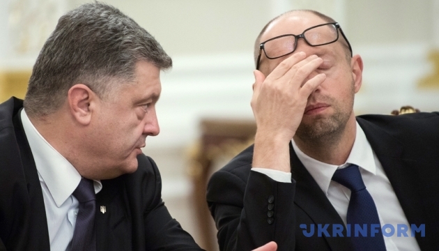 Poroshenko charges Yatsenyuk with resuming Odesa “porto-franco” 