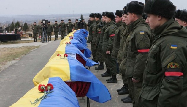Ukrainian searchers discover 650 bodies of soldiers fallen in ATO zone in one year