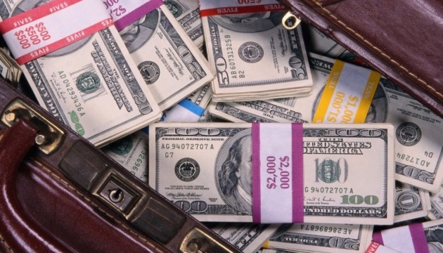 Економіст порадив, як захистити гроші від знецінювання
