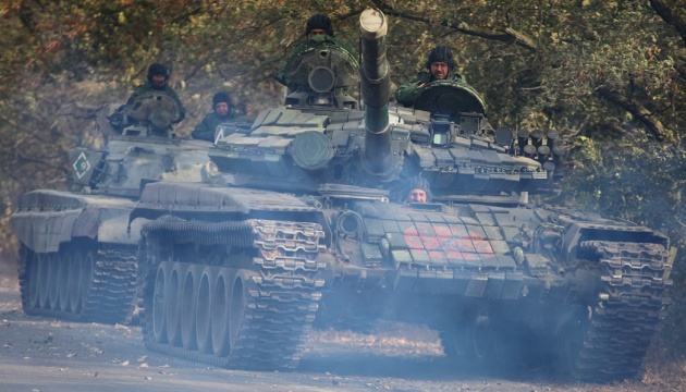 АТО: окупанти накрили Красногорівку мінометним і танковим вогнем
