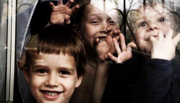Представник омбудсмена: з Криму до РФ вивезли понад 4000 дітей-сиріт