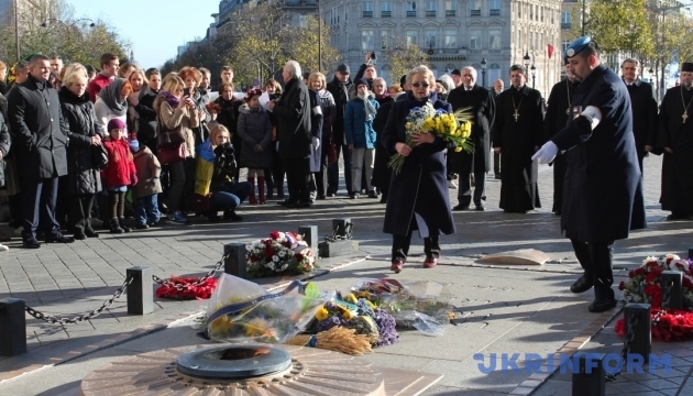 У Парижі пом'янули жертв Голодомору