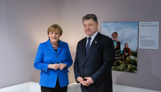 Poroschenko und Merkel treffen sich am Samstag im Schloss Meseberg