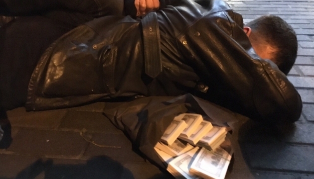 Київського прокурора взяли на хабарі в $150 тисяч 