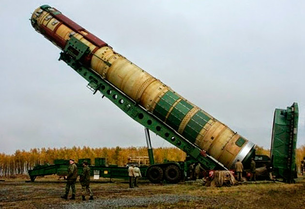 Установка ТПК с ракетой Р-36М2 