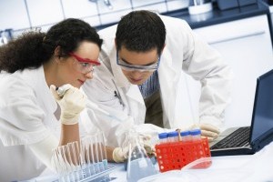 Kremlin policies trigger exodus of top scientists, Ukrainian intelligence says