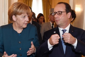 Олланд обговорив з Меркель ракетний удар у Сирії й терміново збирає Раду оборони