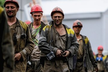 В российском Гуково голодают шахтеры: требуют выплат на 374 миллиона