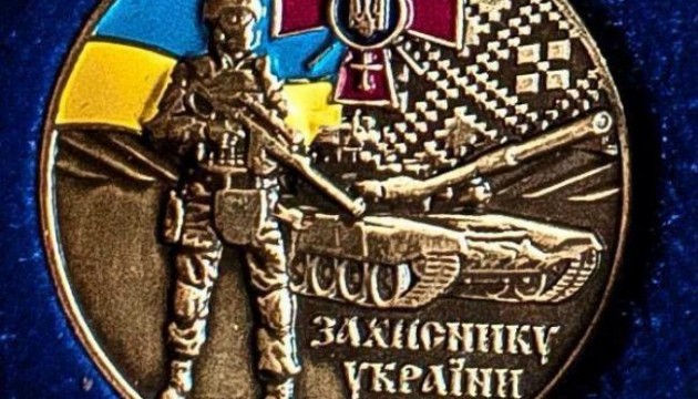 В Міноборони кажуть, що жодної символіки РФ на пам'ятних знаках немає