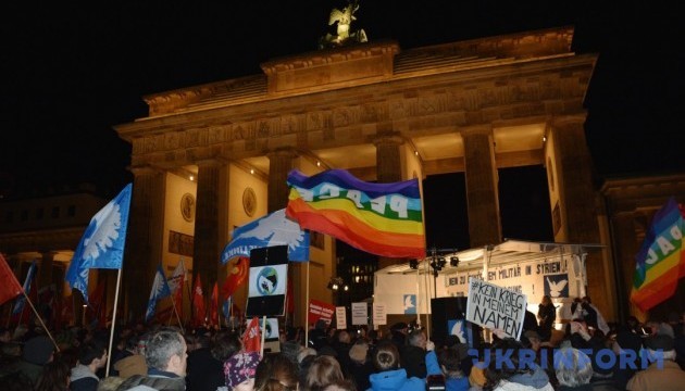 У Берліні протестують проти відправки військових до Сирії