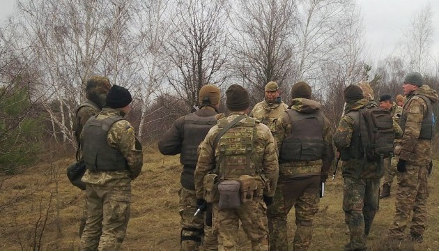 Британські інструктори тренуватимуть українських десантників