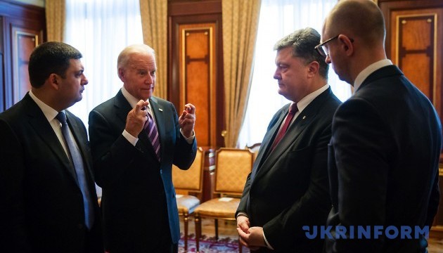 Порошенко і Байден обговорили Майдан, Верховну Раду і тиск на Росію