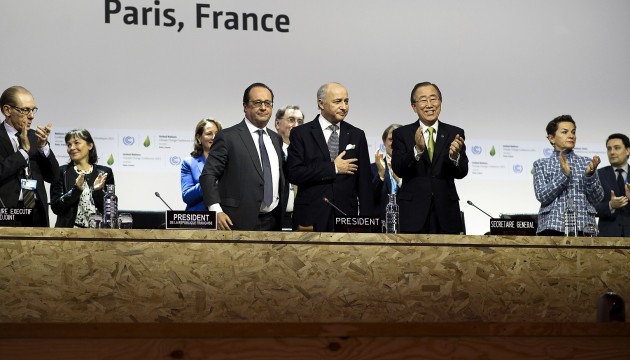 У Парижі ухвалили кліматичну угоду на заміну Кіотському протоколу