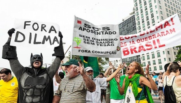 У Бразилії протестувальники  вимагають відставки президента