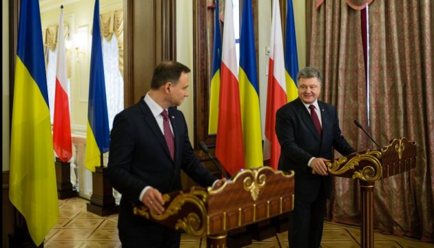Poroshenko, Duda coordinate positions on eve of NATO Summit
