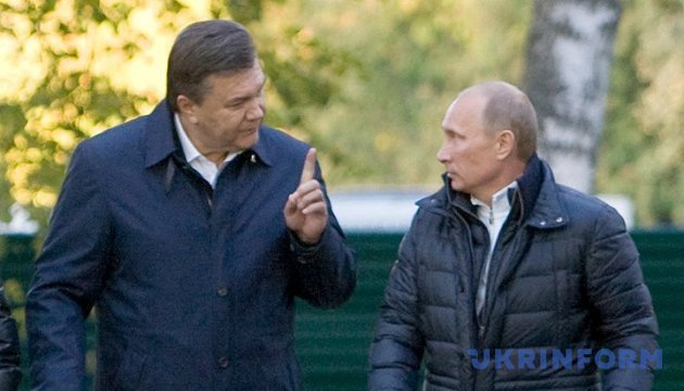 News Week: Путін таємно зустрічався з Януковичем, щоб убезпечити Манафорта