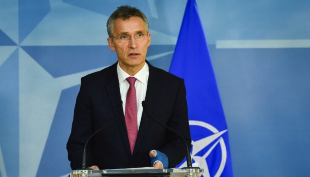 Stoltenberg: NATO supports creation of road map for implementing Minsk Agreements 