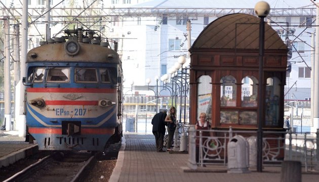 На 14 квітня Укрзалізниця призначила додатковий поїзд