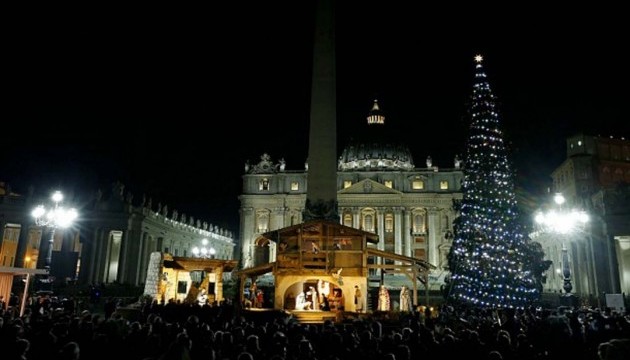 На Різдво Папа Римський закликав повернутися до простих цінностей