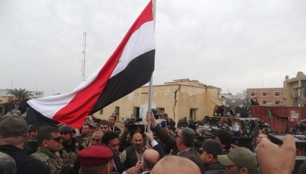 Прем’єр Іраку особисто встановив прапор у Рамаді