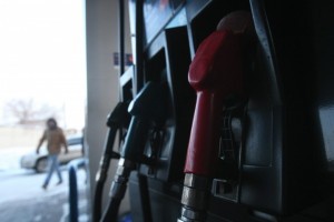 Бензин та дизпальне: які ціни на АЗС України 8 грудня