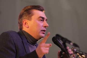Нардепа Добродомова пригласили в НАПК