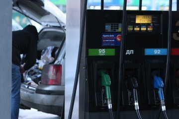 Бензин А-95 на Київщині продають по 23,32-26,49 гривні