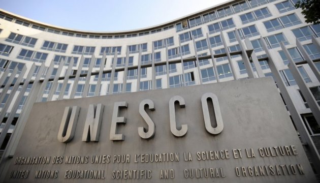 ЮНЕСКО працює над кількома проєктами для убезпечення журналістів у зоні конфлікту