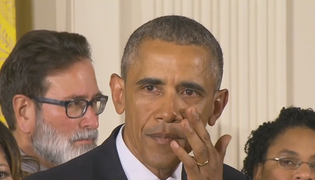 Обама пустив сльозу під час промови, коли згадав про Мішель