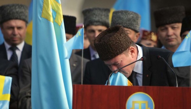 Crimean Tatars ask Poroshenko to become their voice