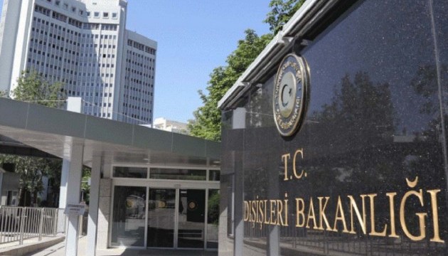 Туреччина не планує запроваджувати візовий режим з Азербайджаном
