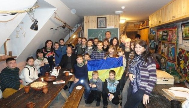 Діти загиблих українських бійців відпочивали на різдвяні свята в Естонії
