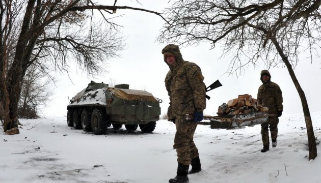 Штаб: на Водохреща ситуація в АТО покращилася, проте повної тиші немає 