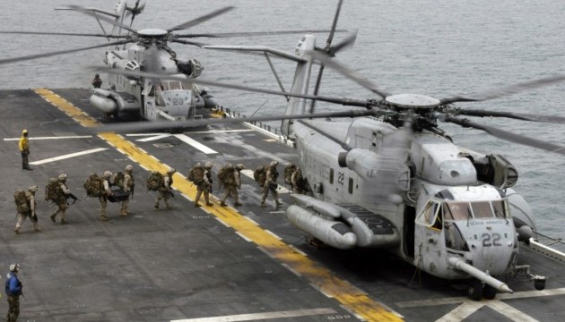 На Гаваях тривають пошуки морпіхів після катастрофи двох гелікоптерів