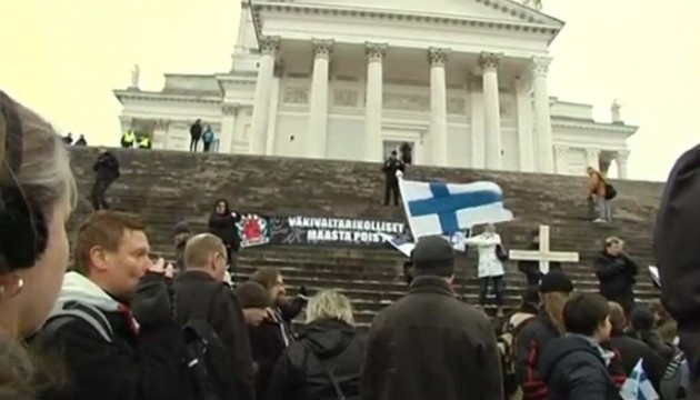 У Фінляндії пройшли демонстрації противників і прихильників міграції