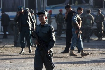 ІДІЛ ударила ракетами по аеропорту Кабула, куди прибув Меттіс