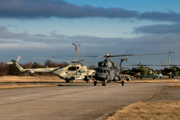 Gemeinsames Luftwaffenmanöver: Russische Flugzeuge in Belarus eingetroffen