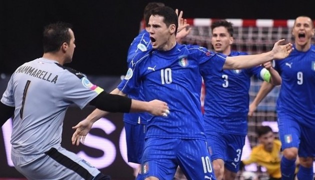 Футзал. Італія почала захист титулу на Євро-2016
