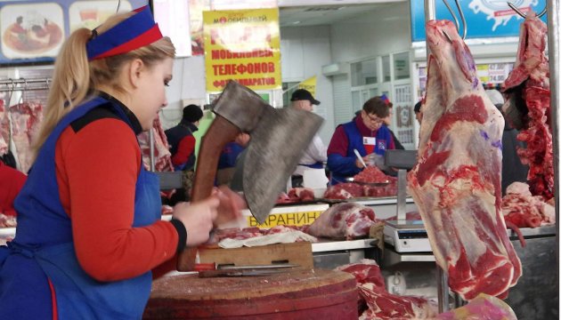 За рік подешевшали свинина і курятина - Держстат