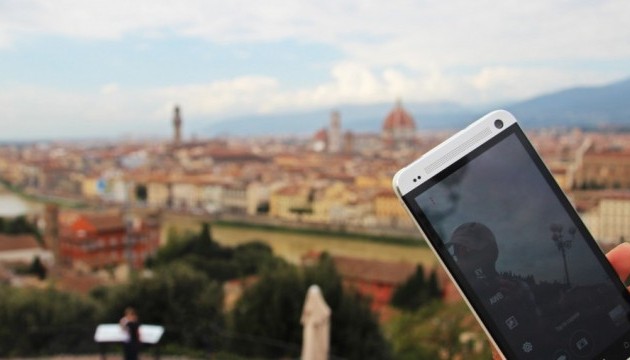 Порада туристу: Незамінні мобільні додатки для подорожей