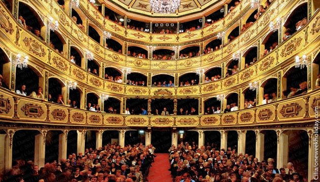 Італія назвала день відкритих дверей у театри 